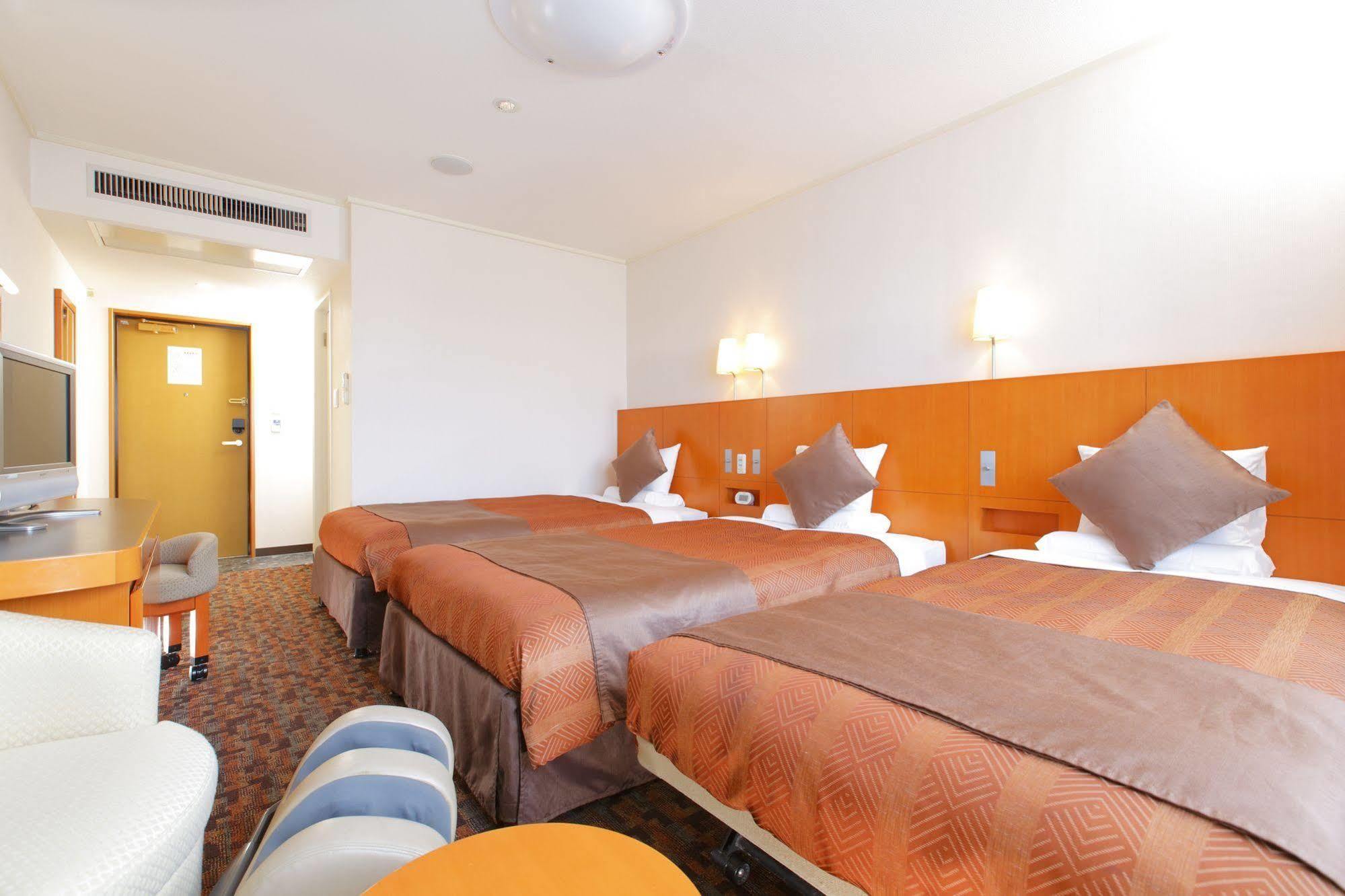Urayasu Hotel Mystays Maihama מראה חיצוני תמונה