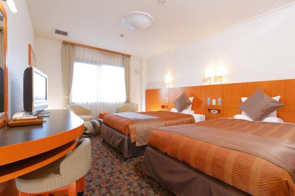 Urayasu Hotel Mystays Maihama מראה חיצוני תמונה